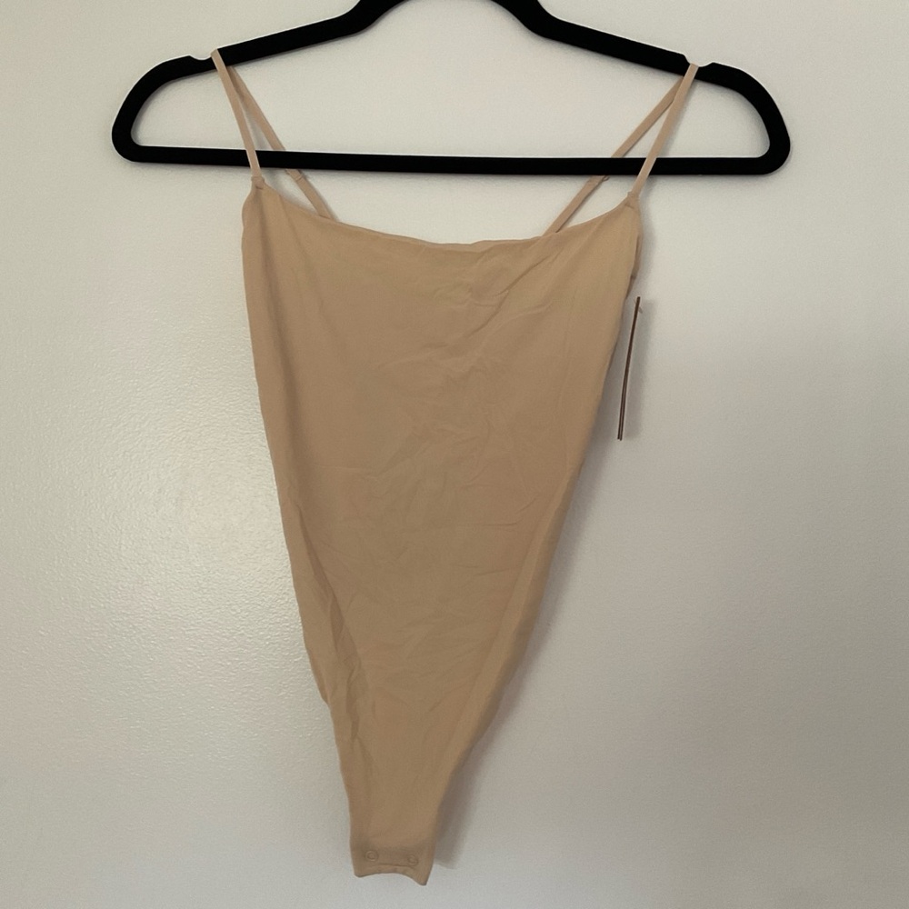 Skims fits everybody cami bodysuit